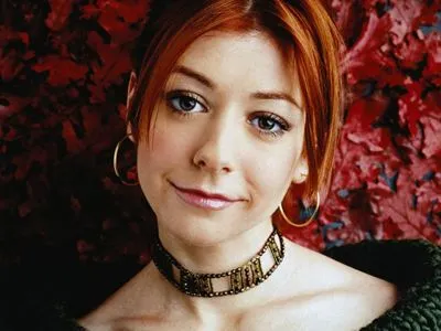 Alyson Hannigan Prints and Posters