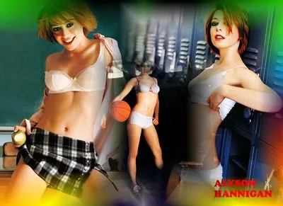 Alyson Hannigan Prints and Posters