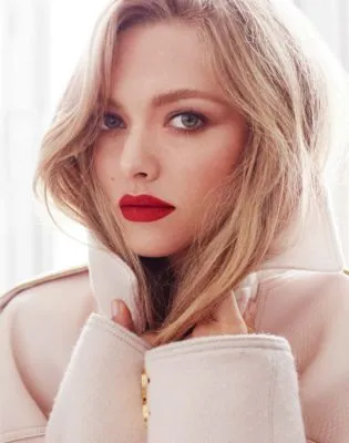 Amanda Seyfried Prints and Posters