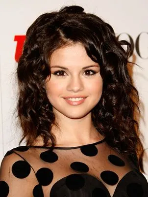 Selena Gomez 6x6