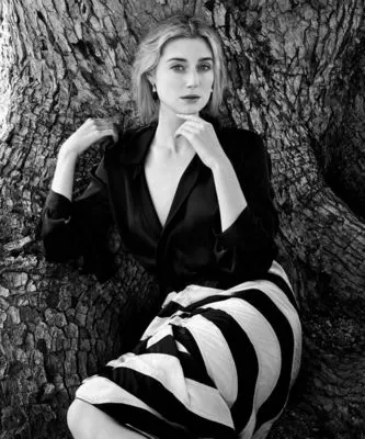 Elizabeth Debicki Poster