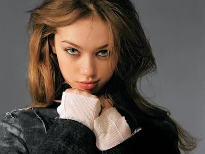 Skye Sweetnam Prints and Posters