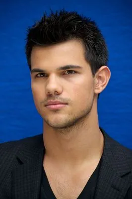 Taylor Lautner Poster