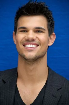 Taylor Lautner Prints and Posters