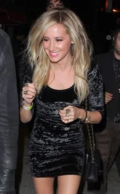 Ashley Tisdale Round Flask