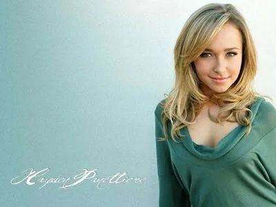 Hayden Panettiere 11oz White Mug