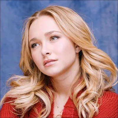 Hayden Panettiere 11oz White Mug