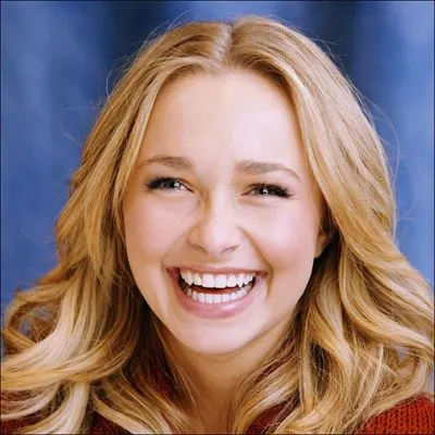 Hayden Panettiere 11oz White Mug