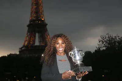 Serena Williams 10oz Frosted Mug