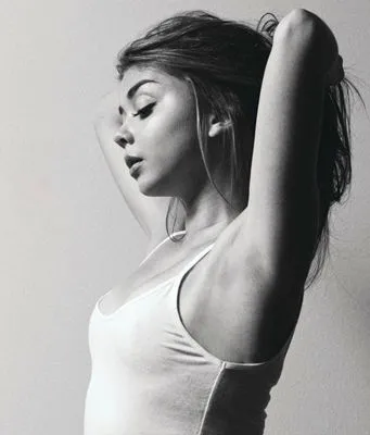 Sarah Hyland Prints and Posters