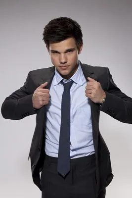 Taylor Lautner Prints and Posters