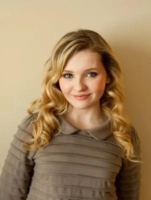 Abigail Breslin Prints and Posters