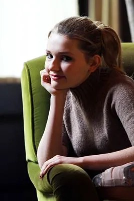 Abigail Breslin Prints and Posters