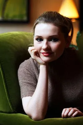 Abigail Breslin Prints and Posters