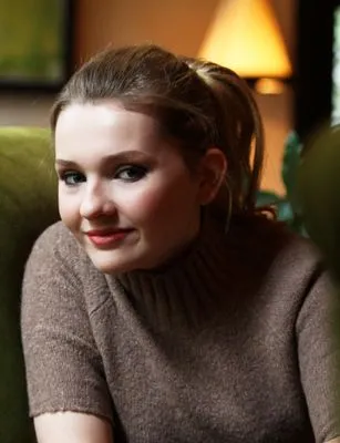 Abigail Breslin Prints and Posters