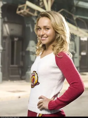 Hayden Panettiere Prints and Posters