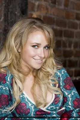 Hayden Panettiere Prints and Posters