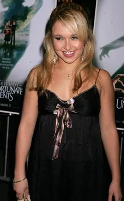 Hayden Panettiere Prints and Posters