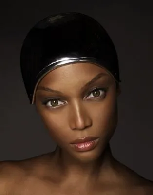 Tyra Banks 11oz Metallic Silver Mug