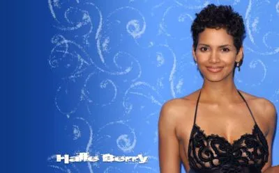 Halle Berry 15oz Colored Inner & Handle Mug