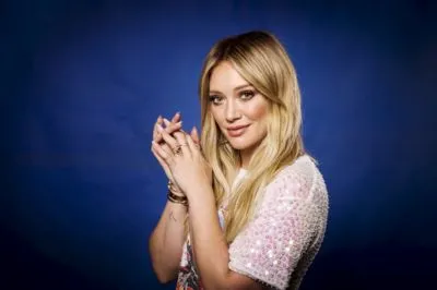 Hilary Duff 10oz Frosted Mug