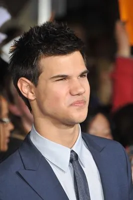 Taylor Lautner Prints and Posters