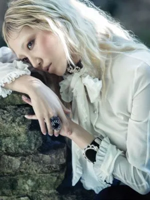 Soo Joo Park Prints and Posters