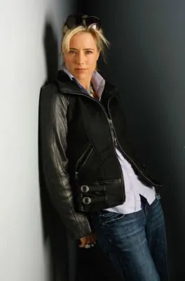 Tea Leoni Poster