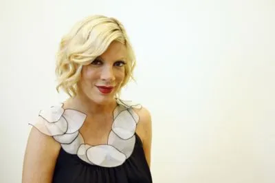 Tori Spelling Prints and Posters