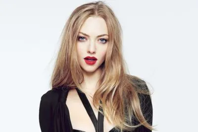 Amanda Seyfried White Water Bottle With Carabiner