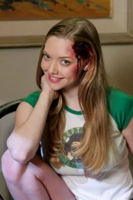 Amanda Seyfried Men's TShirt