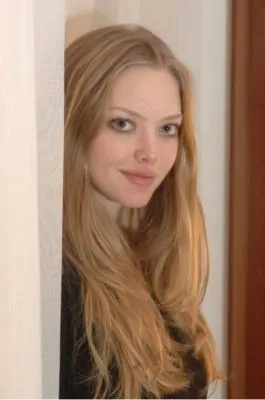 Amanda Seyfried Men's TShirt