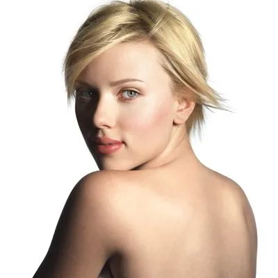 Scarlett Johansson Men's V-Neck T-Shirt