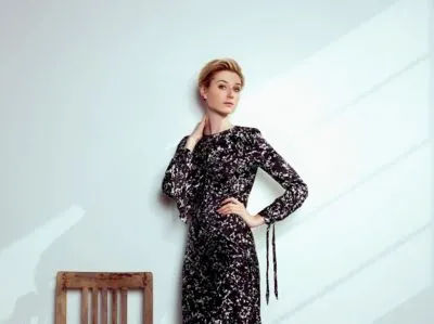 Elizabeth Debicki White Water Bottle With Carabiner