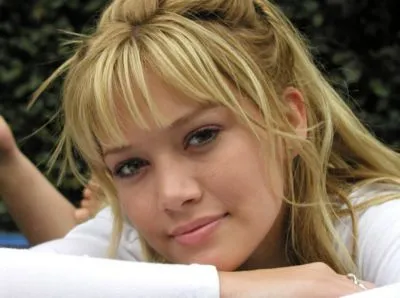 Hilary Duff Poster