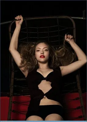 Amanda Seyfried Prints and Posters