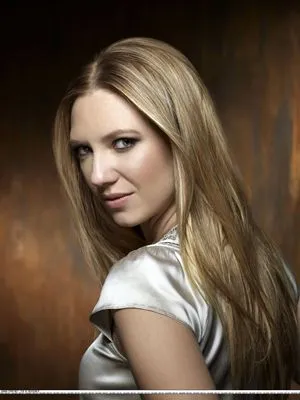 Anna Torv Prints and Posters