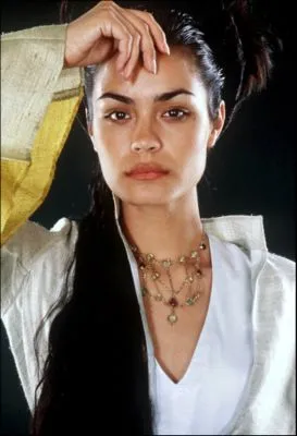 Shannyn Sossamon Prints and Posters