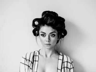 Sarah Hyland Poster