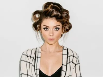 Sarah Hyland Color Changing Mug