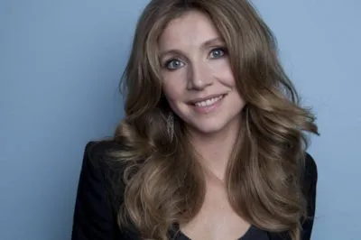 Sarah Chalke Prints and Posters