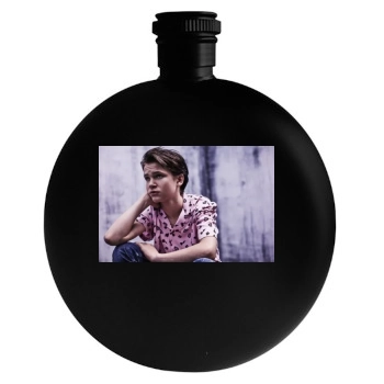 Gabriel Bateman Round Flask