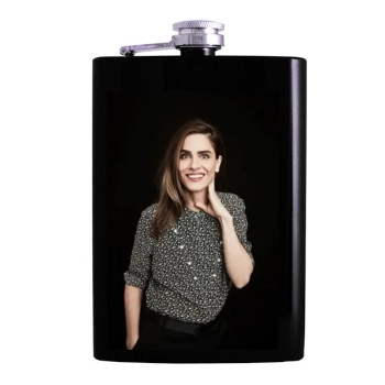 Amanda Peet Hip Flask