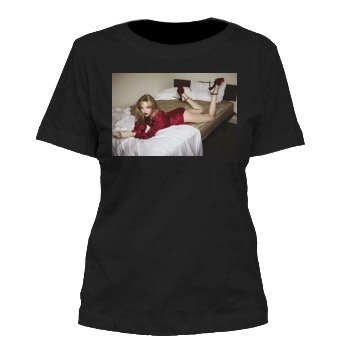 Amanda Seyfried Women's Cut T-Shirt