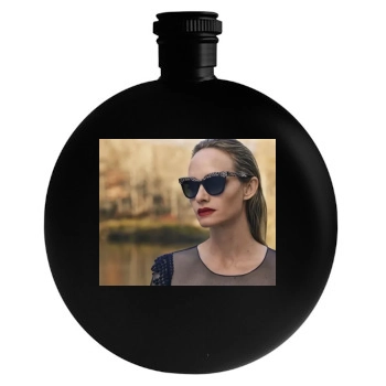 Amber Valletta Round Flask