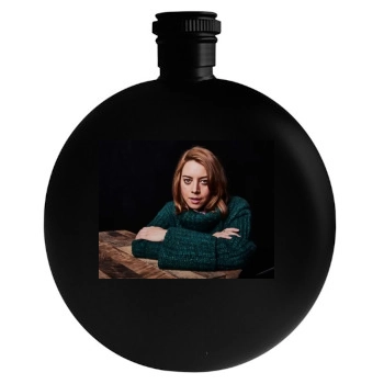 Aubrey Plaza Round Flask