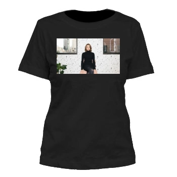 Aubrey Plaza Women's Cut T-Shirt