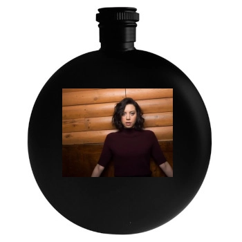 Aubrey Plaza Round Flask