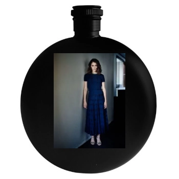 Ariane Labed Round Flask