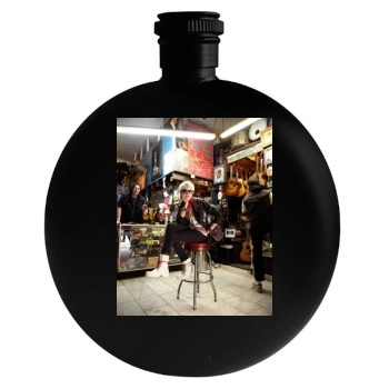 Agyness Deyn Round Flask